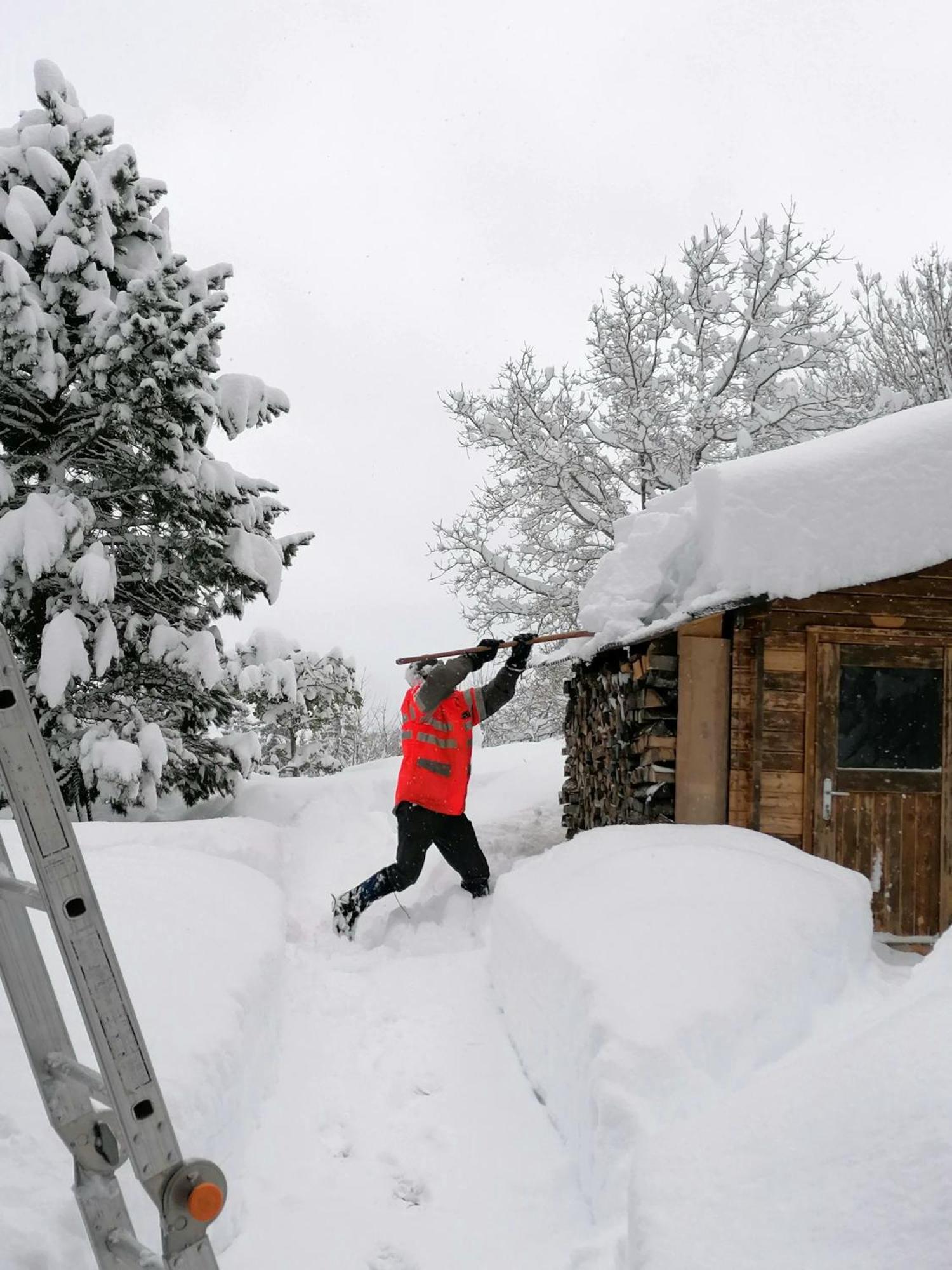 Gemütliche FeWo mit Sauna inmitten der Berge Apartment ไมริงเงน ภายนอก รูปภาพ